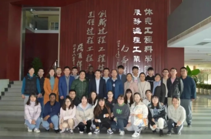 见证|第13期 · 崔彦斌：柔性电致变色，为五彩世界赋能