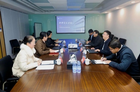 河北省沧州市肃宁县县委副书记、县长高沛烜一行到中科智汇工场参观调研