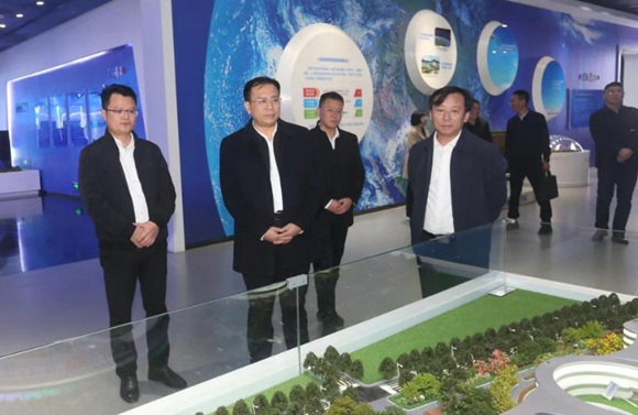 江苏省徐州市委常委、组织部部长薛强一行到中科智汇工场考察调研